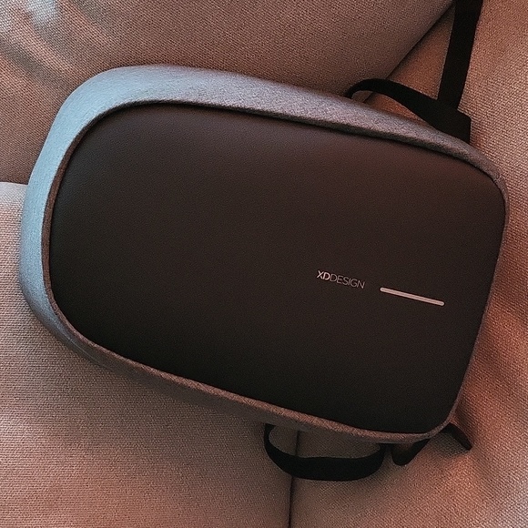 XD Design Bags Xd Design Bobby Pro Anti Theft Camera Backpack